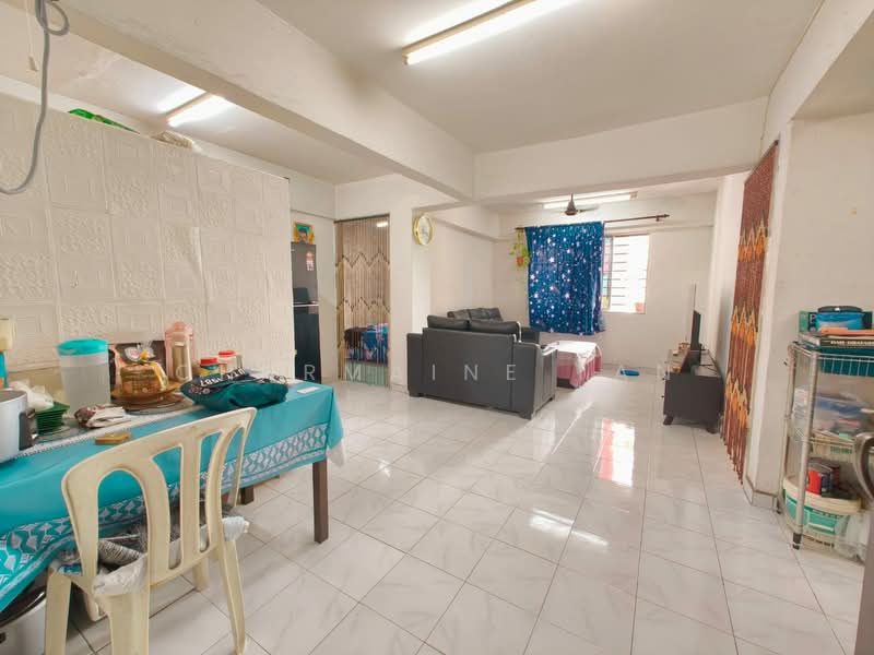 Apartment for Sale at Teratak Muhibbah - Charmaine Tan - Living Room - PropertyGuru.com.my