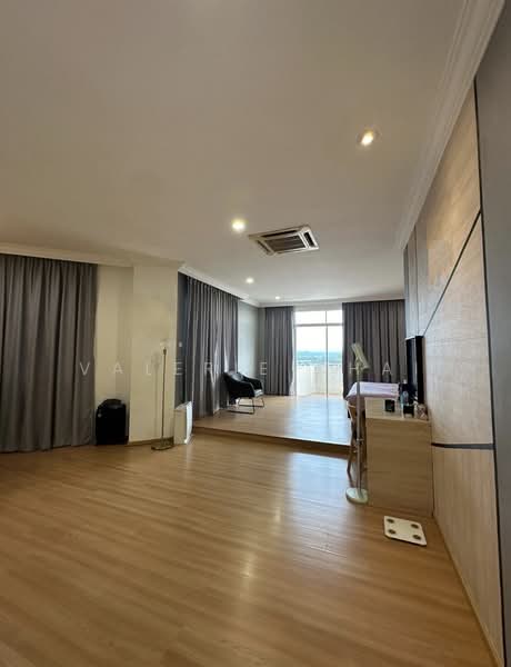 De Summit Condominium untuk Untuk Dijual - RM 1,250,000, Apr 2026 - Living Room - PropertyGuru.com.my