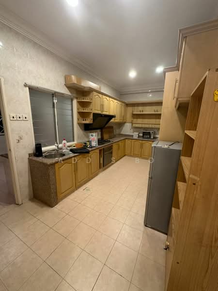 Evergreen Park Scot Pine untuk Untuk Disewa - RM 900 /bulan, Mac 2026 - Kitchen - PropertyGuru.com.my