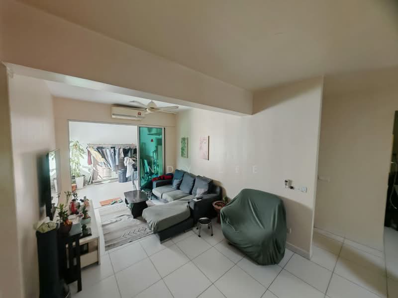 Kondominium untuk Dijual di Elit Heights @ Bayan City - Andy Lee - Living Room - PropertyGuru.com.my