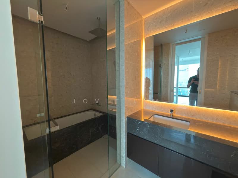 Regent Suites @ Pavilion Damansara Heights untuk Untuk Disewa - RM 10,000 /bulan, Mac 2026 - Bathroom - PropertyGuru.com.my