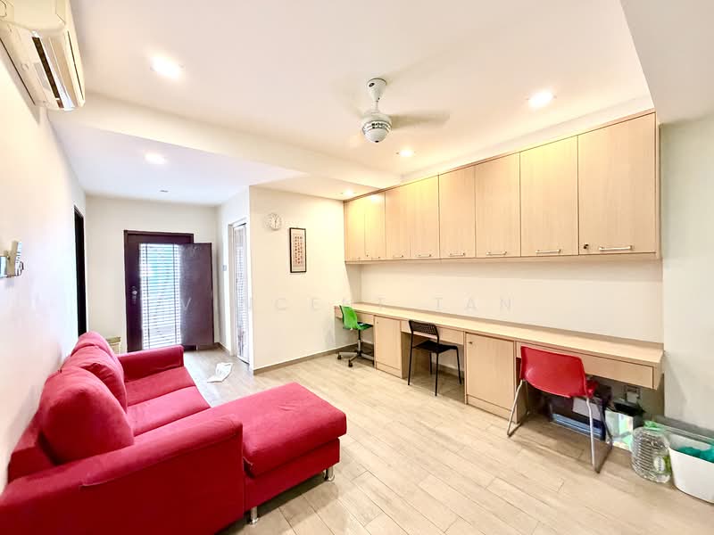 2-storey Terraced House for Sale in Bandar Sri Damansara (Selangor) - Vincent Tan - Living Room - PropertyGuru.com.my