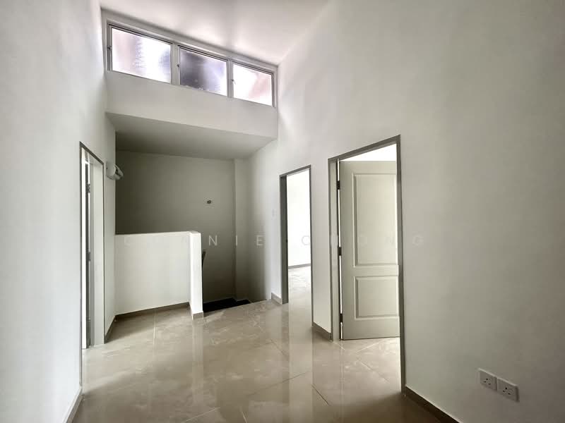 DOUBLE STOREY @ TAMAN BAKTI YNS untuk Untuk Dijual - RM 630,000, Apr 2026 - Interior - PropertyGuru.com.my