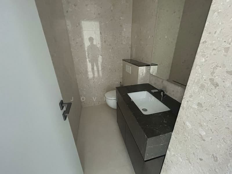 Regent Suites @ Pavilion Damansara Heights untuk Untuk Disewa - RM 9,800 /bulan, Mac 2026 - Bathroom - PropertyGuru.com.my