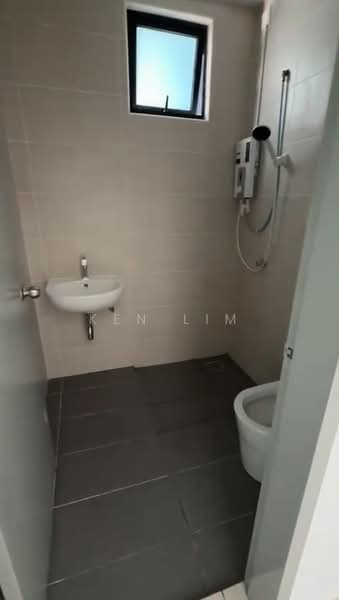 Service Residence for Rent at B11 Parkland Residence - Ken Lim - Bathroom - PropertyGuru.com.my