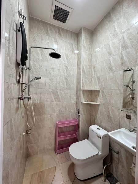 2.5-storey Terraced House for Sale in Ulu Tiram (Johor) - Vincent Gian - Bathroom - PropertyGuru.com.my