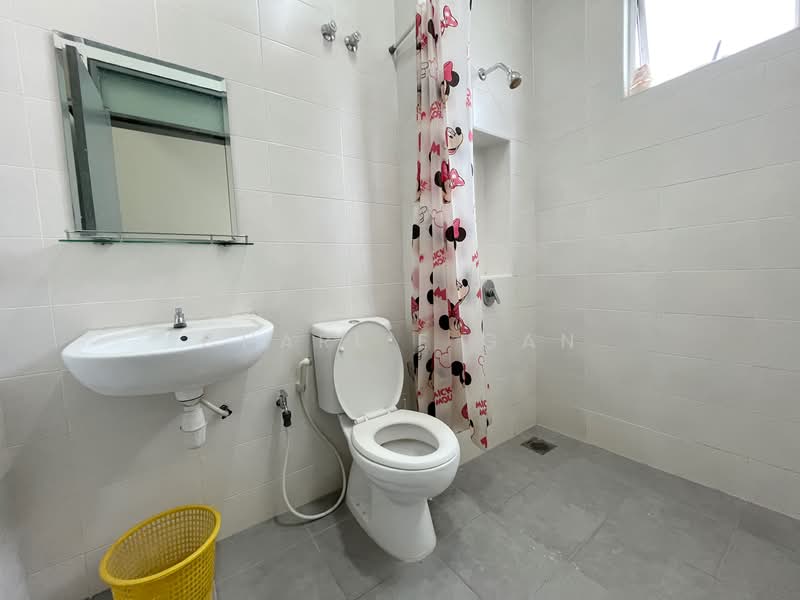 2-storey Terraced House for Sale in Bandar Saujana Putra (Tanjong Duabelas) - Charlie Gan - PropertyGuru.com.my