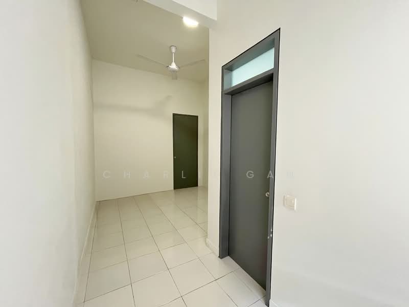 2-storey Terraced House for Sale in Bandar Saujana Putra (Tanjong Duabelas) - Charlie Gan - PropertyGuru.com.my