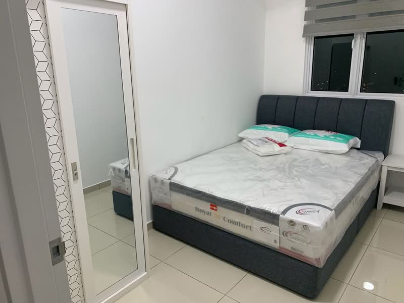 Kondominium untuk Disewa di The Amarene - Amber Hang - Bedroom - PropertyGuru.com.my