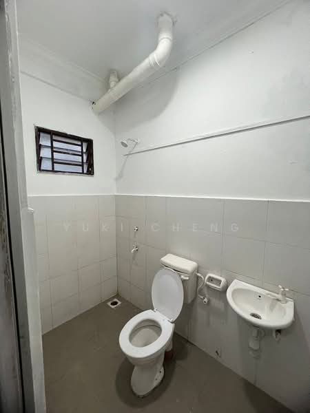 2-storey Terraced House for Sale in Taman Scientex Pasir Gudang (Pasir Gudang) - Yuki Cheng - Bathroom - PropertyGuru.com.my