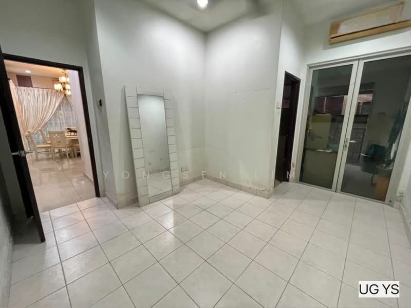 Semi-Detached House for Sale in Ambang Botanic (Klang) - Yongsen Lim - Living Room - PropertyGuru.com.my