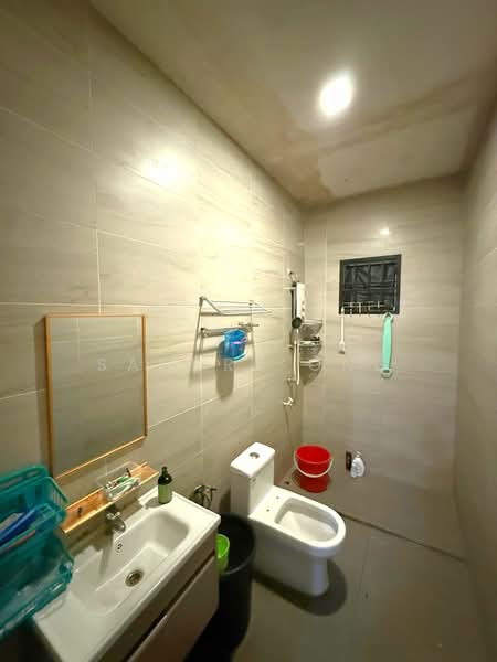 2-storey Terraced House for Sale in Johor Bahru (Johor) - Sandry Ong - Bathroom - PropertyGuru.com.my