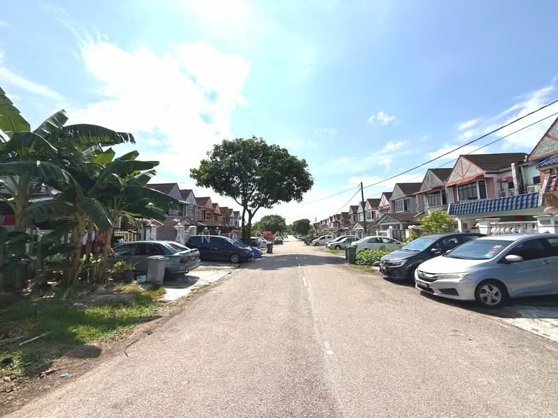 2-storey Terraced House for Sale in Johor Bahru (Johor) - Sandry Ong - Exterior - PropertyGuru.com.my