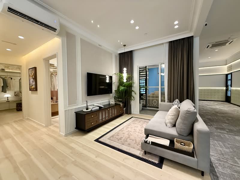 Tuan Straits Residency untuk Untuk Dijual - RM 470,000, Mac 2026 - Living Room - PropertyGuru.com.my
