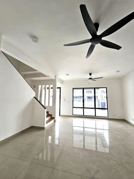 2-storey Terraced House for Rent in Shah Alam (Selangor) - md guna - Living Room - PropertyGuru.com.my