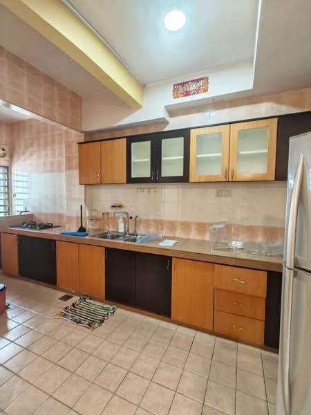 2-storey Terraced House for Sale in Setia Impian (Setia Alam) - Daniel Kok - Kitchen - PropertyGuru.com.my