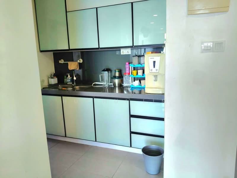 Service Residence for Sale at Seri Austin Residence (Pangsapuri Seri Austin) - Hui Hui Lim - Kitchen - PropertyGuru.com.my