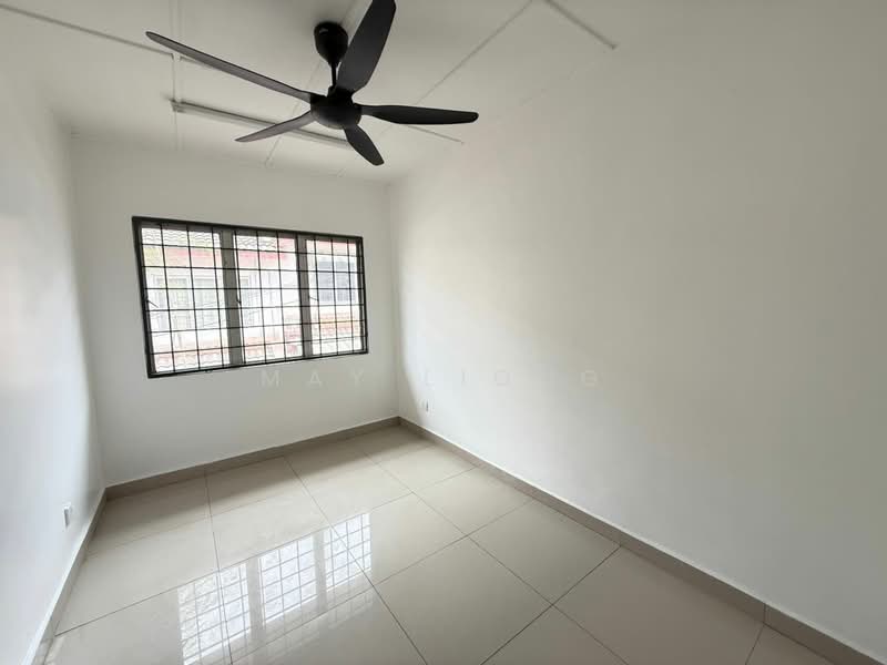 Desa 13,Bandar Country Homes,Rawang untuk Untuk Dijual - RM 420,000, Apr 2026 - Interior - PropertyGuru.com.my