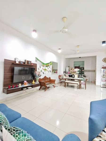 RM760k! 20x70ft! 4R4B! Good Condition Below Value Setia Indah 12 Setia Alam 2 Sty Terrace House untuk Untuk Dijual - RM 760,000, Apr 2026 - Living Room - PropertyGuru.com.my