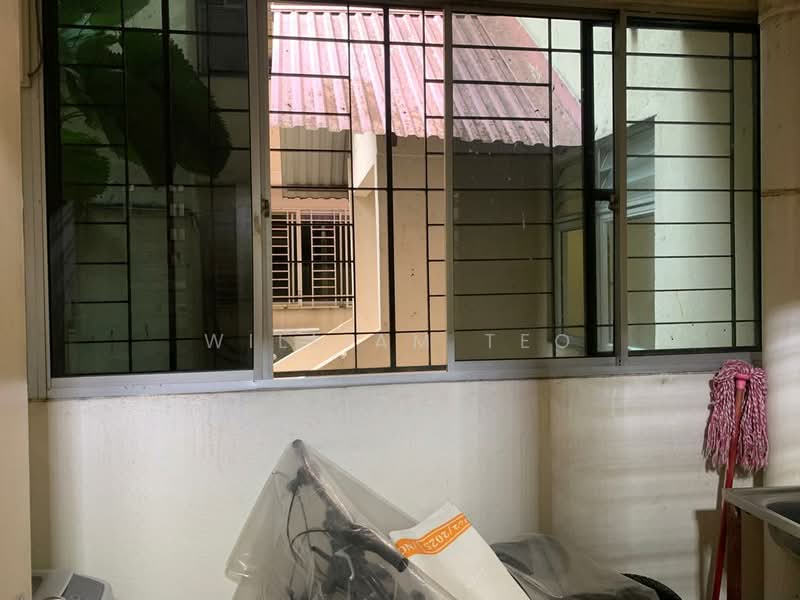 Untuk Disewa - Puncak Nusa Kelana