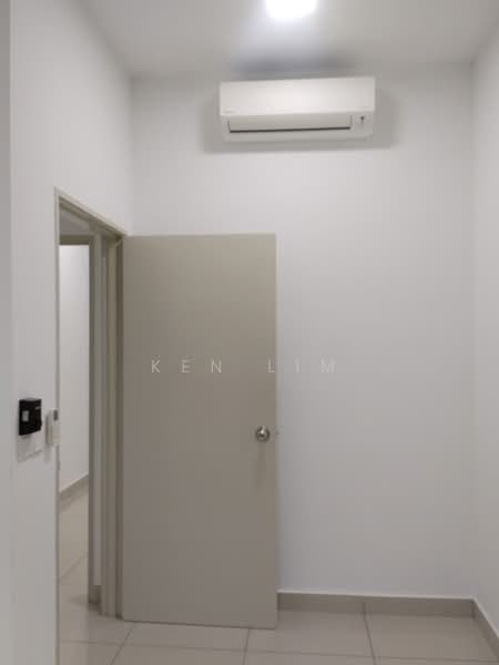 Condominium for Rent at Opal Residence - Ken Lim - Medium Room - PropertyGuru.com.my