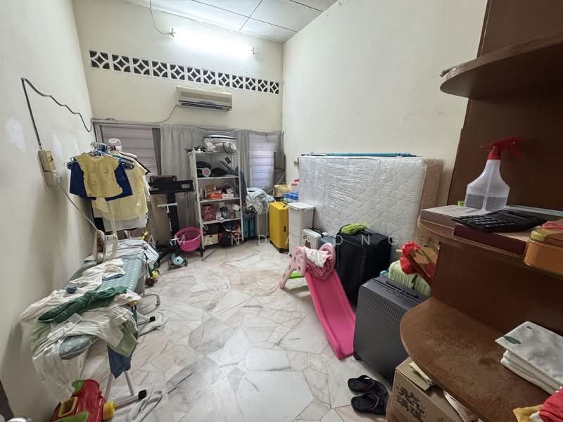 Seksyen 2 untuk Untuk Dijual - RM 1,600,000, Mac 2026 - Interior - PropertyGuru.com.my