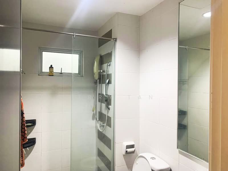 One World 2 (1-Sky) untuk Untuk Disewa - RM 1,950 /bulan, Mac 2026 - Bathroom - PropertyGuru.com.my