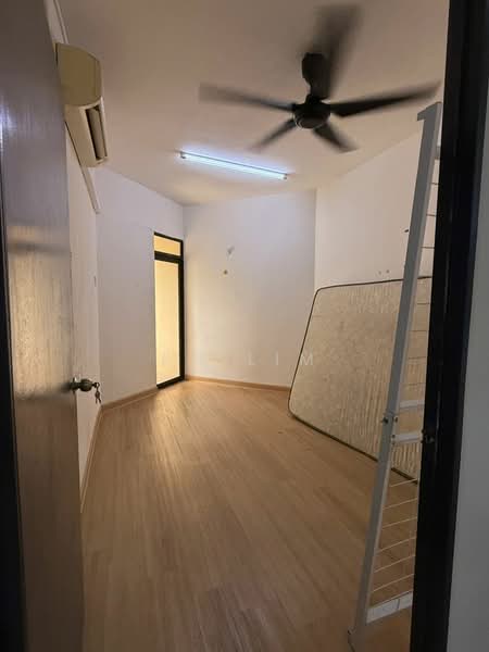 Midlands Condo untuk Untuk Disewa - RM 1,600 /bulan, Mac 2026 - Bedroom - PropertyGuru.com.my