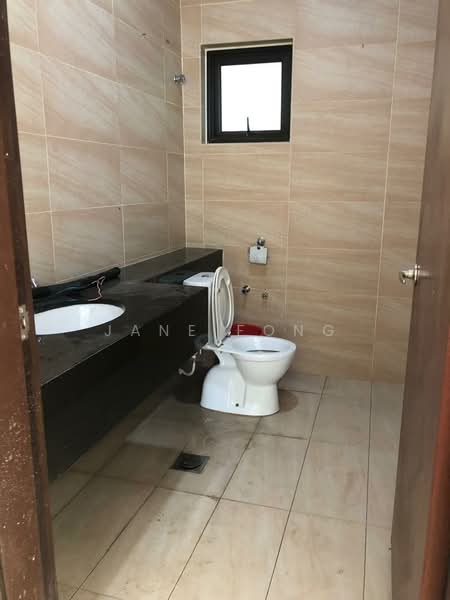 Semi-Detached House for Sale in KL City Centre (Kuala Lumpur) - Jane Fong - Bathroom - PropertyGuru.com.my