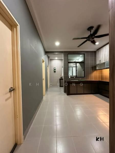 Fuego, Bandar Bukit Raja untuk Untuk Dijual - RM 1,030,000, Apr 2026 - Kitchen - PropertyGuru.com.my
