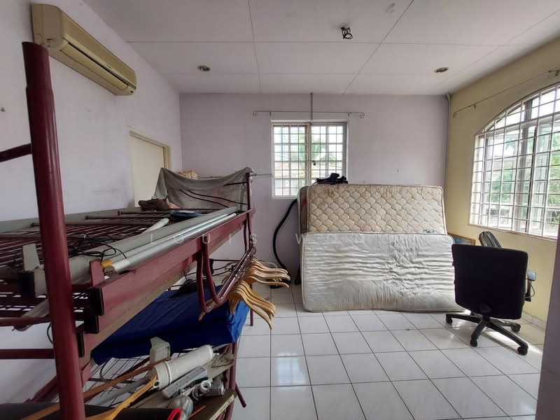 Rumah Teres 2 Tingkat untuk Dijual di Bandar Damai Perdana (Cheras) - Louis Wong - Bedroom - PropertyGuru.com.my