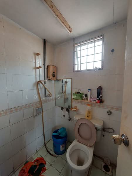 Rumah Teres 2 Tingkat untuk Dijual di Bandar Damai Perdana (Cheras) - Louis Wong - Bathroom - PropertyGuru.com.my