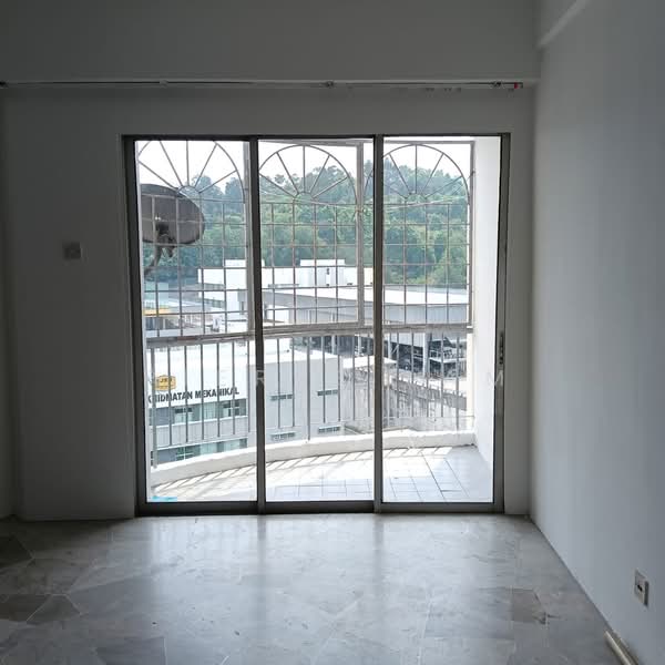 Pandan Heights Condominium untuk Untuk Dijual - RM 310,000, Apr 2026 - Balcony - PropertyGuru.com.my