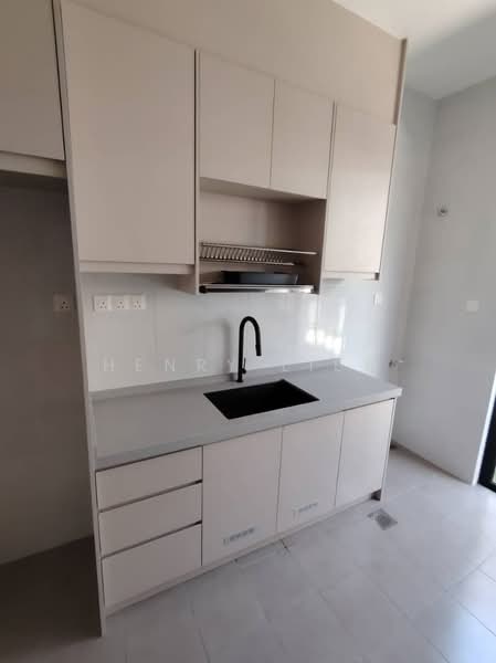 Rumah Teres 2 Tingkat untuk Dijual di Setia Safiro (Cyberjaya) - Henry Liew - Kitchen - PropertyGuru.com.my