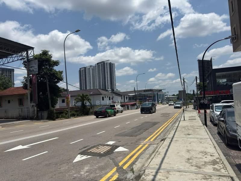 Shop for Rent in Taman Kebun Teh (Johor Bahru) - Robin Lim - Exterior - PropertyGuru.com.my