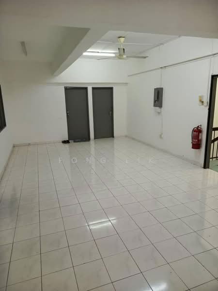 Shop for Rent in Taman Kebun Teh (Johor Bahru) - Fong Lik - Interior - PropertyGuru.com.my