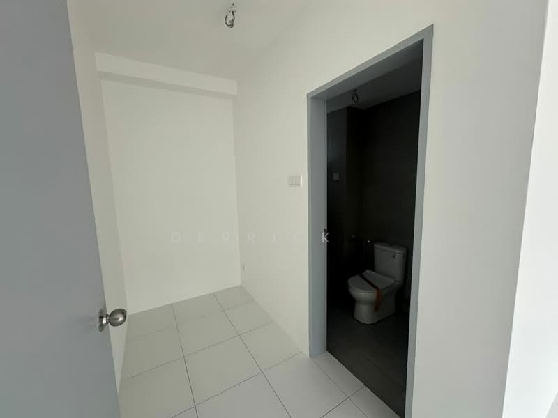 Condominium for Sale at The Terraces Condominium - Derrick . - Bathroom - PropertyGuru.com.my