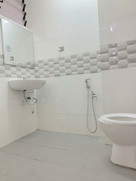 Condominium for Sale at Kelana D'Putera - Xin Nee - Bathroom - PropertyGuru.com.my