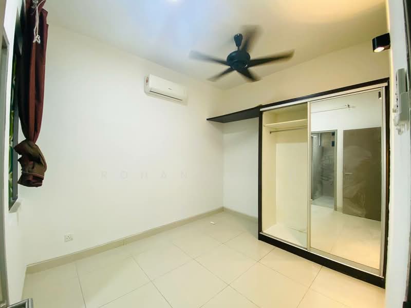 Service Residence for Sale at Vega Residensi 1 - Rohani Daud - Bedroom - PropertyGuru.com.my