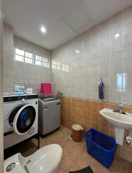 De Summit Condominium untuk Untuk Dijual - RM 1,250,000, Apr 2026 - Bathroom - PropertyGuru.com.my