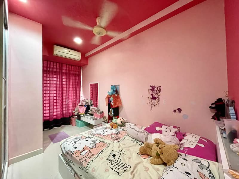 Taman Sri Nibong untuk Untuk Dijual - RM 1,850,000, Apr 2026 - Bedroom - PropertyGuru.com.my