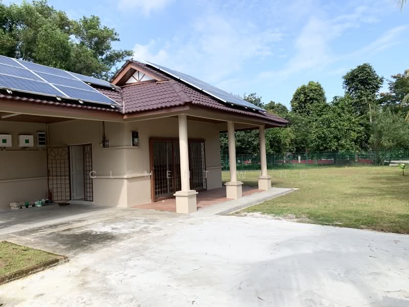 Bungalow Jalan Teluki Bukit Sentosa Bukit Sentosa untuk Untuk Dijual - RM 790,000, Mac 2026 - Exterior - PropertyGuru.com.my