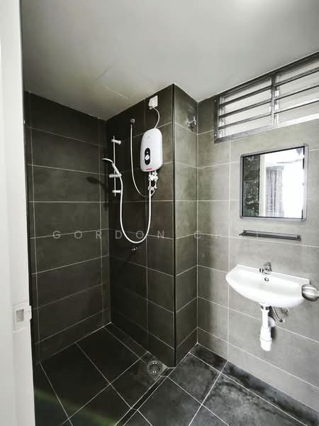 Service Residence for Rent at Midas @ Seri Alam - Gordon Chai - Bathroom - PropertyGuru.com.my