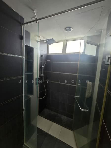 Condominium for Rent at The Reef Condominium - Jenny Leong - Bathroom - PropertyGuru.com.my