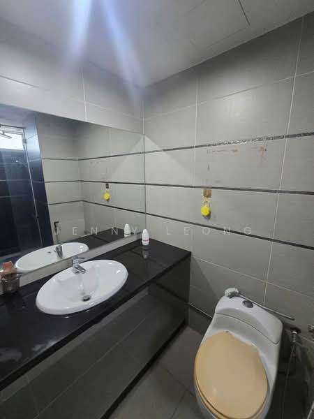 Condominium for Rent at The Reef Condominium - Jenny Leong - Bathroom - PropertyGuru.com.my