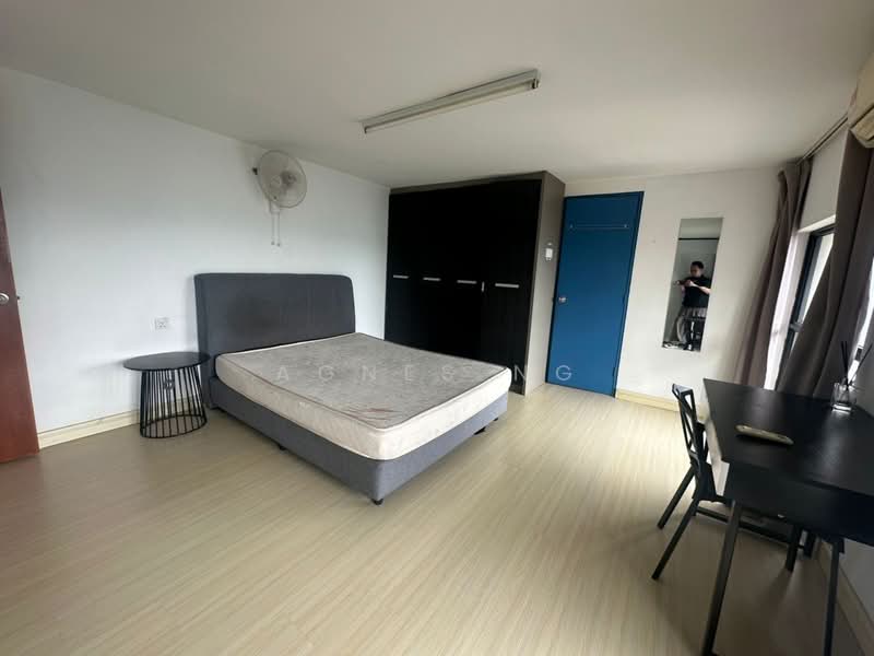 For Rent - Colonial @ Empire City