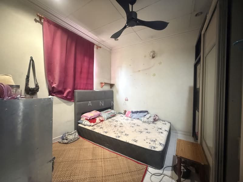 Bandar Damai Perdana untuk Untuk Dijual - RM 460,000, Mac 2026 - Bedroom - PropertyGuru.com.my