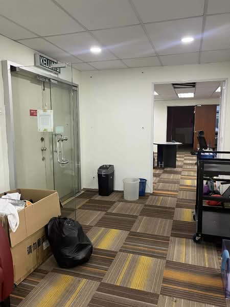Office for Sale in Petaling Jaya (Selangor) - Chen Kah Seng - Interior - PropertyGuru.com.my