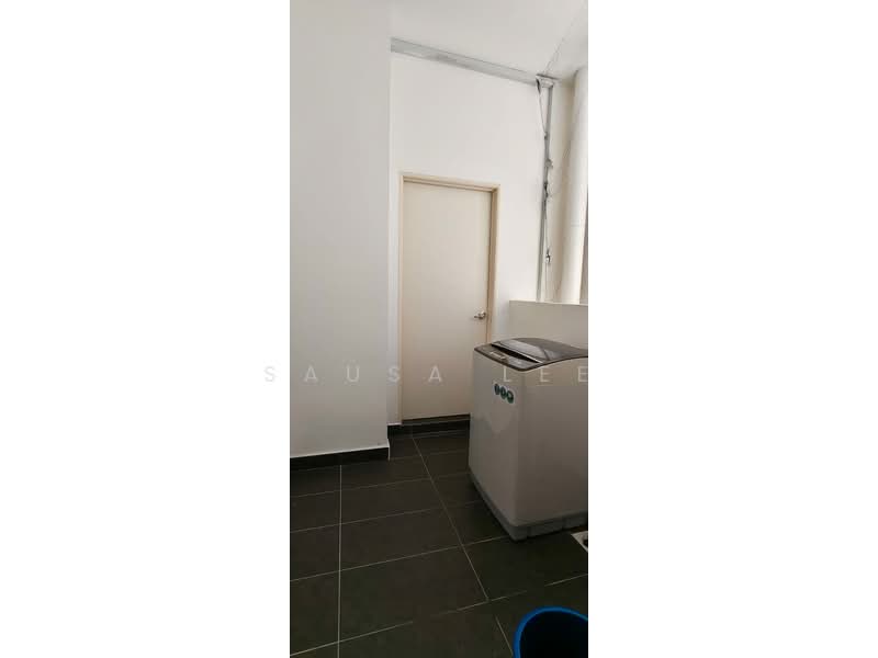 Service Residence for Sale at Pinnacle Tower - Sausa Lee - PropertyGuru.com.my