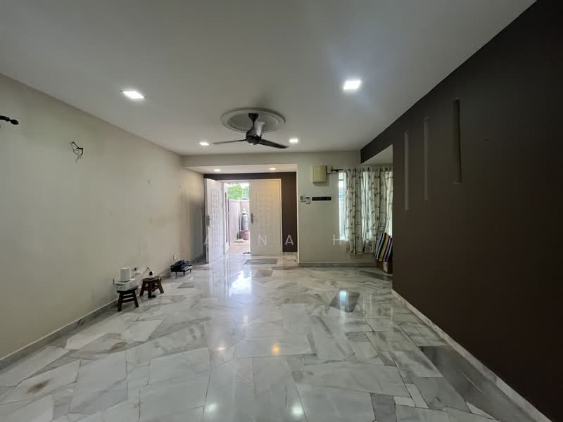 Bandar Damai Perdana untuk Untuk Dijual - RM 650,000, Mac 2026 - Living Room - PropertyGuru.com.my